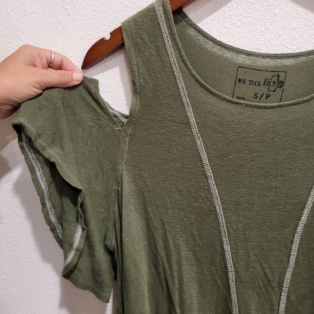 Free People green blouse soft - Picture 3 of 5